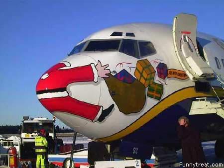 Santa and other Christmas funnies fails photos and videos  Motley News  Photos and Fun